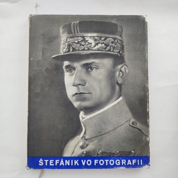 Štefánik vo fotografii