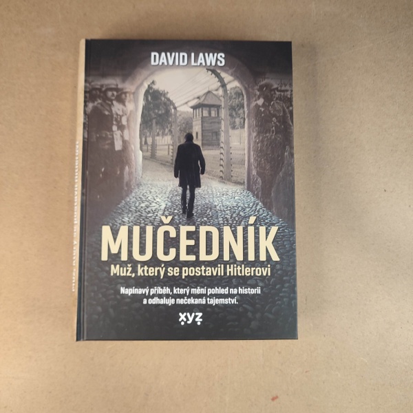 Mučedník - David Laws